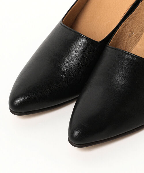 Ray BEAMS（レイビームス）の「Ray BEAMS / チャンキーヒール ミュール（ドレスシューズ・レディース・ブラック/レッド・24.5cm/23.0cm/24.0cm/23.5cm/25.0cm）」の12枚目の写真