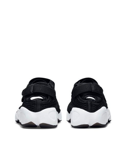 NIKE（ナイキ）の「NIKE / AIR RIFT BREATHE（スニーカー・レディース・ブラック・24/23）」の6枚目の写真