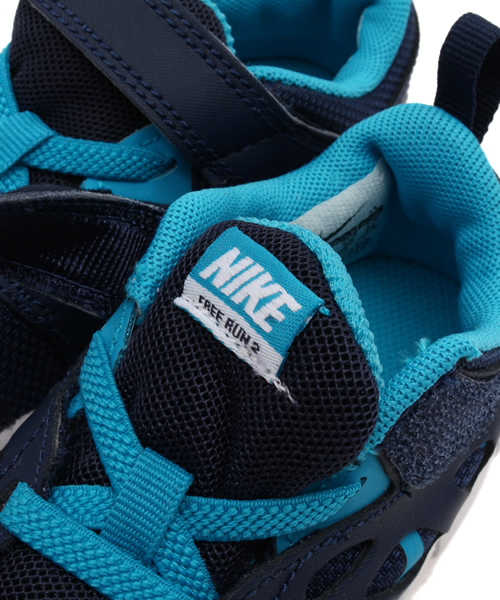 NIKE（ナイキ）の「NIKE / 15S Free2.0 TD (12～16cm)（スニーカー・キッズ・レッド/ネイビー・12/14/15 /16/13）」の13枚目の写真