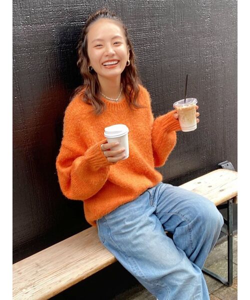 Ungrid(アングリッド)の「カラーモヘア混ルーズニット ( 短丈・クロップドトップス )(ニット/セーター・レディース・アイボリー/ブルー/オレンジ/イエロー/ピンク/ダークグリーン・FREE)」の7枚目の写真