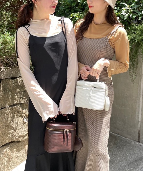 one after another NICE CLAUP（ワンアフターアナザーナイスクラップ）の「大人可愛い/着丈調節可能/ 肩リボンマーメイドキャミワンピース（ワンピース・レディース・キャメル/アイボリー/ブラック/ブラウン系その他/ベージュ/モカ/パープル・FREE）」の20枚目の写真