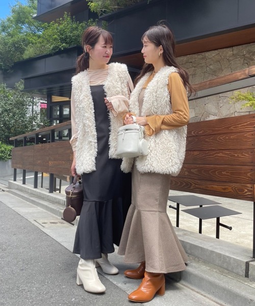 one after another NICE CLAUP（ワンアフターアナザーナイスクラップ）の「大人可愛い/着丈調節可能/ 肩リボンマーメイドキャミワンピース（ワンピース・レディース・キャメル/アイボリー/ブラック/ブラウン系その他/ベージュ/モカ/パープル・FREE）」の22枚目の写真