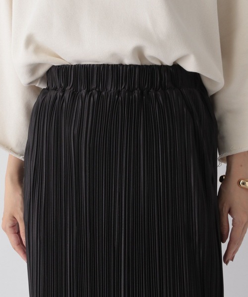 LOWRYS FARM(ローリーズファーム)の「ランダムプリーツタイトスカート 164385(スカート・レディース・ブラック/ブラウン/グリーン/アイボリー・FREE/FT)」の16枚目の写真