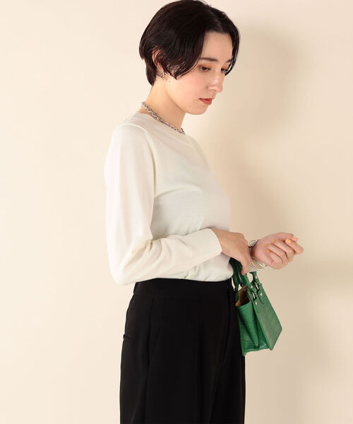 NOLLEY’S Sophi(ノーリーズソフィ)の「《手洗い可能》天竺後ろパールクルーネックプルオーバーニット(ニット/セーター・レディース・ライトグレー/オフホワイト/ピンク/ダークネイビー・38/36)」の10枚目の写真