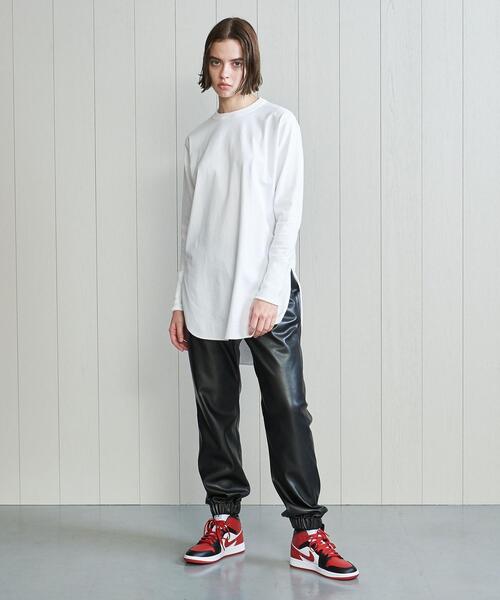 H BEAUTY&YOUTH UNITED ARROWS(エイチビューティーアンドユースユナイテッドアローズ)の「<H>FAKE LEATHER JOGGER PANTS/パンツ(その他パンツ・レディース・ブラック・S/M)」の3枚目の写真