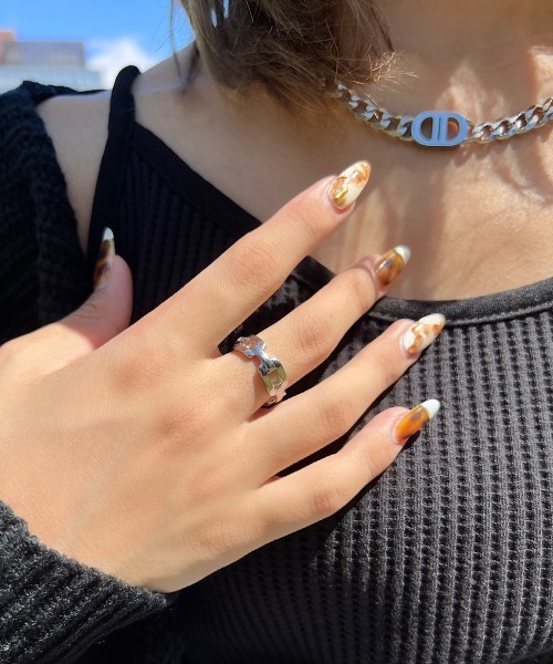 blackdia ocean(ブラックダイヤオーシャン)の「blackdia ocean デザインラインストーンリング(リング・レディース・シルバー/ゴールド・11号/9号/13号)」の16枚目の写真