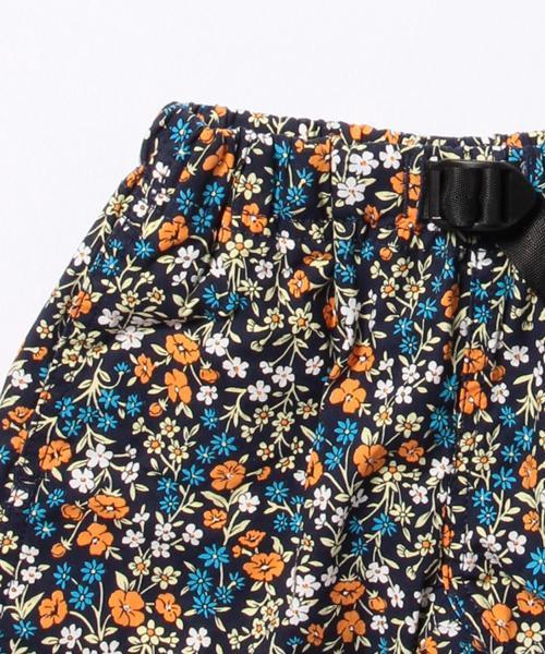 こども ビームス（コドモビームス）の「GRAMICCI / フラワー G-ショーツ  (92～130cm)（その他パンツ・キッズ・ナチュラル/ネイビー・110/100/130/120/92）」の5枚目の写真