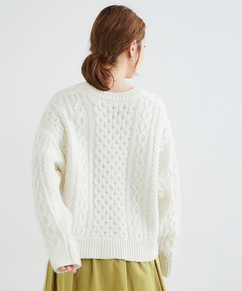 le.coeur blanc（ルクールブラン）の「ウールブレンドケーブルカーディガン（カーディガン/ボレロ・レディース・ブラック/アイボリー・38）」の10枚目の写真