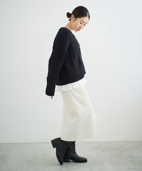 le.coeur blanc（ルクールブラン）の「ウールブレンドケーブルカーディガン（カーディガン/ボレロ・レディース・ブラック/アイボリー・38）」の22枚目の写真