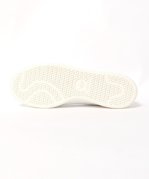 adidas（アディダス）の「adidas/アディダス STAN SMITH SMU スタンスミス スニーカー（スニーカー・メンズ・ホワイト・23.0cm/23.5cm/24.0cm/24.5cm/25.0cm/25.5cm/26.0cm/26.5cm/27.0cm/27.5cm/28.0cm/28.5cm/22.0cm/22.5cm）」の3枚目の写真