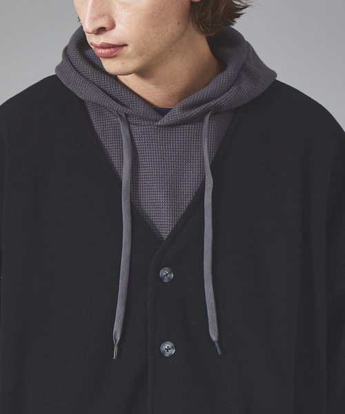 DISCUS ATHLETIC（ディスカス　アスレチック）の「【Discus /ディスカス】マイクロフリース オーバーサイズカーディガン（カーディガン/ボレロ・メンズ・グレー/ダークグリーン/グレイッシュブルー/ブラック・M/L/LL）」の8枚目の写真