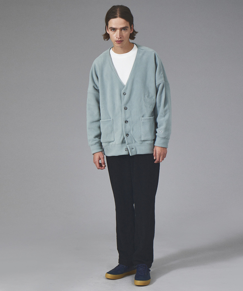 DISCUS ATHLETIC（ディスカス　アスレチック）の「【Discus /ディスカス】マイクロフリース オーバーサイズカーディガン（カーディガン/ボレロ・メンズ・グレー/ダークグリーン/グレイッシュブルー/ブラック・M/L/LL）」の22枚目の写真