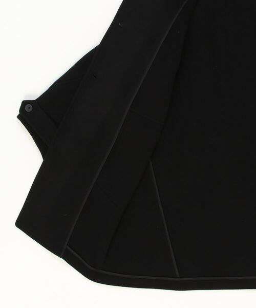 yoshiokubo（ヨシオクボ）の「YOSHIOKUBO GROUNDFLOOR/ヨシオ クボ グランドフロアー/TWIST DUFFLE COAT（ダッフルコート・メンズ・ブラック/パープル・2）」の4枚目の写真