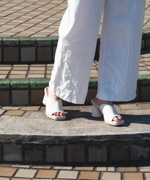 Vカットスクエアヒールサンダル/PASCAL-RS