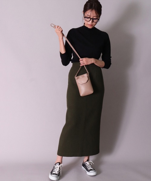 Legato Largo（レガートラルゴ）の「(LF)【Legato Largo】メール型 デザイン スマホショルダー バッグ（ショルダーバッグ・レディース・シルバー/グリーン/ブラック/グレイッシュベージュ・ONE SIZE）」の7枚目の写真