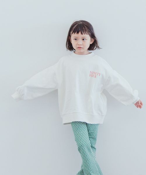 LOWRYS FARM(ローリーズファーム)の「USAナンバリングロングスリーブ 180060(スウェット・キッズ・ホワイト/ネイビー/グリーン・110cm/120cm/130cm/140cm/150cm)」の1枚目の写真
