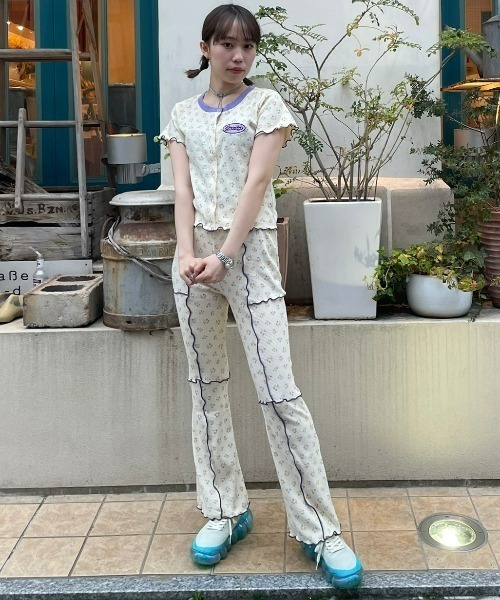 Candy Stripper（キャンディストリッパー）の「MY FAVORITE FLARE パンツ（その他パンツ・レディース・アイボリー/グリーン/ブルー・2）」の18枚目の写真