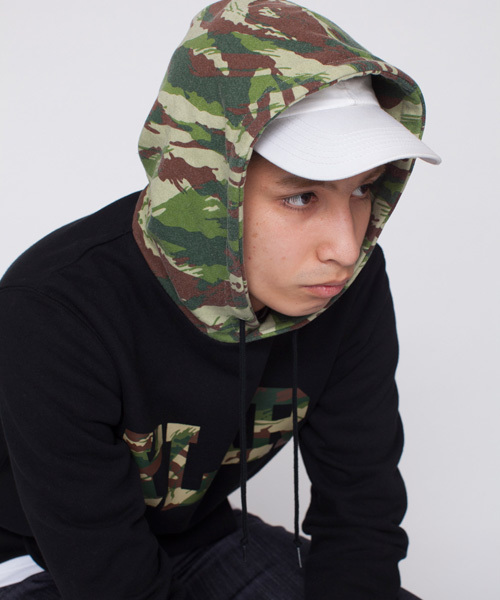 XLARGE（エクストララージ）の「XL LOGO 6 PANEL CAP（キャップ・メンズ・ホワイト/ブラック/ネイビー・ONE SIZE）」の11枚目の写真