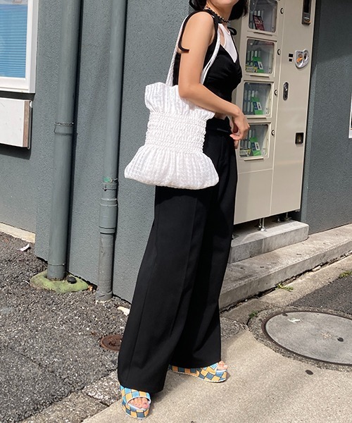 Casselini（キャセリーニ）の「Casselini(キャセリーニ)ジャガードシャーリングバッグ（トートバッグ・レディース・ホワイト/ブラック/ベージュ/サックスブルー/グリーン/イエロー・FREE）」の21枚目の写真