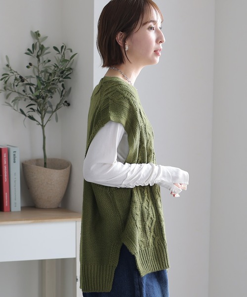 ElegChic(エレグシック)の「ケーブル編みVネックベスト(ベスト・レディース・グリーン/ライトグレー/モカ/ブラック・4L/XL/M)」の10枚目の写真