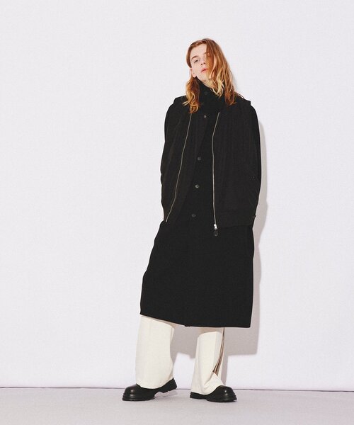 tk.TAKEO KIKUCHI(ティーケータケオキクチ)の「◆ダルマシルエットMA-1ベスト(ベスト・メンズ・ライトグレー/ブラック・88)」の20枚目の写真