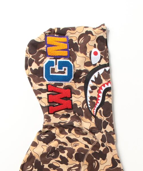 A BATHING APE（アベイシングエイプ）の「COOKIE CAMO 2 SHARK