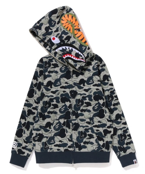 A BATHING APE（アベイシングエイプ）の「COOKIE CAMO 2 SHARK FULL