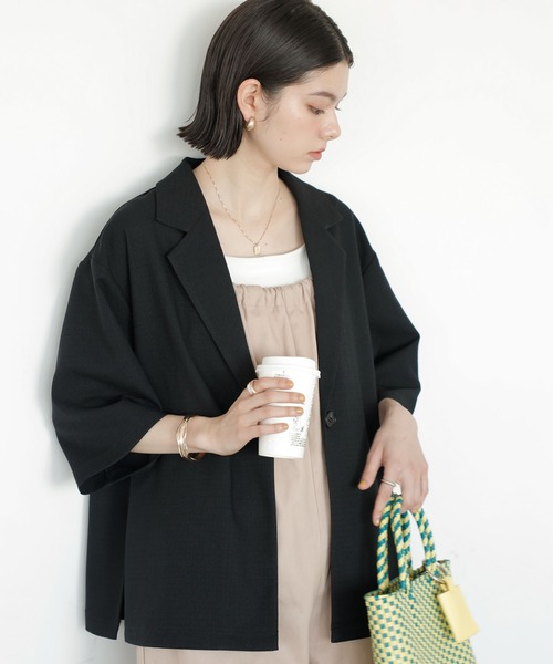 GeeRA（ジーラ）の「リネンタッチ半袖テーラードジャケット（テーラードジャケット・レディース・オフホワイト/ブラック・LARGE/MEDIUM）」の6枚目の写真