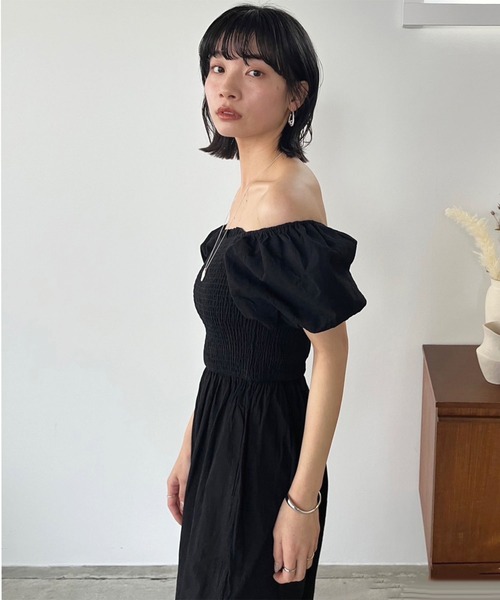 Jewelobe(ジュエローブ)の「バルーンスリーブシャーリングオールインワン(つなぎ/オールインワン・レディース・ベージュ/ブラック・FREE)」の15枚目の写真