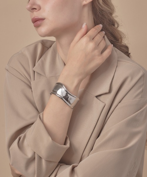 新作スターバングルワイド4cm 腕周り17.5cm 新作スターバングルワイド4cm 腕周り17.5cm 新作スターバングルワイド