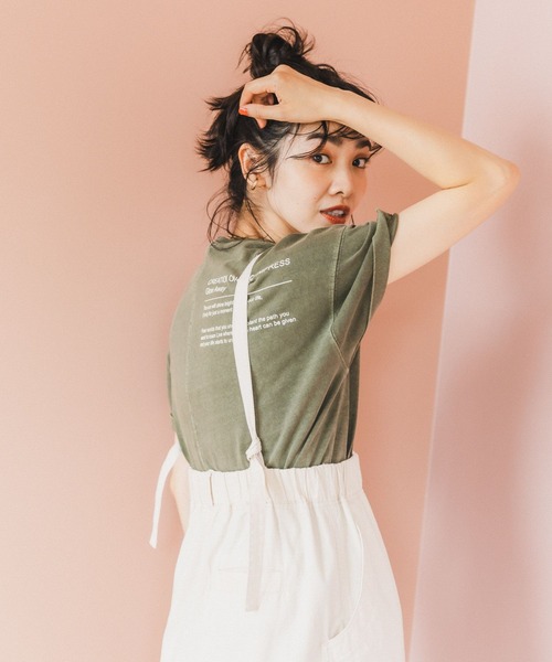 BAYFLOW(ベイフロー)の「ピグメントロゴT(Tシャツ/カットソー・レディース・オフホワイト/チャコール/カーキ/ピンク/ベビーピンク/ブルー・FREE)」の4枚目の写真