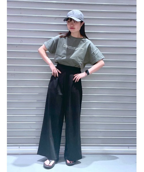 BAYFLOW(ベイフロー)の「ピグメントロゴT(Tシャツ/カットソー・レディース・オフホワイト/チャコール/カーキ/ピンク/ベビーピンク/ブルー・FREE)」の19枚目の写真