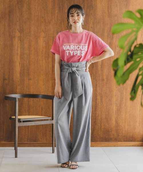 BAYFLOW(ベイフロー)の「ピグメントロゴT(Tシャツ/カットソー・レディース・オフホワイト/チャコール/カーキ/ピンク/ベビーピンク/ブルー・FREE)」の11枚目の写真