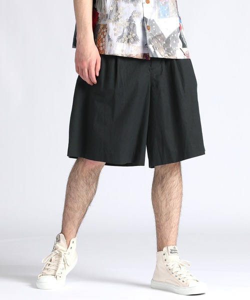 Vivienne Westwood プレーンワイドショートトラウザー 48サイズ Vivienne Westwood プレーンワイドショートトラウザー 48サイズ