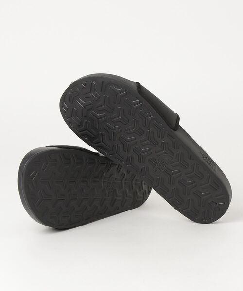THE NORTH FACE（ザノースフェイス）の「ザ ノース フェイス THE NORTH FACE Base Camp Slide III_ベース キャンプ スライド III（サンダル・メンズ・ブラック・28.0cm/25.0cm/29.0cm/27.0cm/26.0cm）」の3枚目の写真