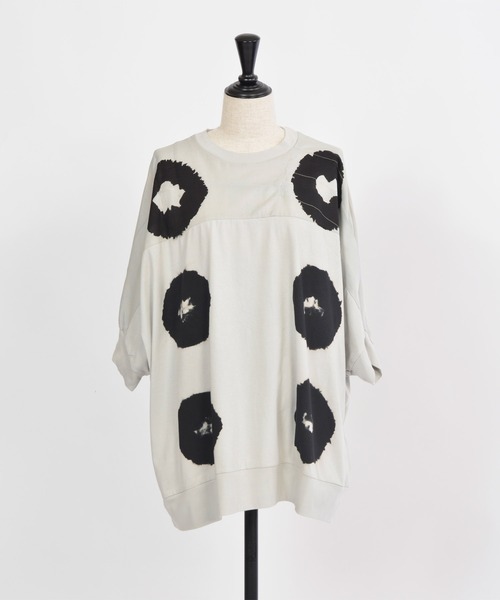 gomme(ゴム)の「タイダイ天竺 ドルマンT(Tシャツ/カットソー・レディース・ブラック×グレー/ベージュ・MEDIUM)」の6枚目の写真