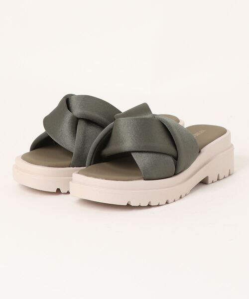 Noubel Voug Relax（ヌーベルヴォーグリラックス）の「厚底クッションスライドサンダル（サンダル・レディース・グリーン系その他/カーキ/ブラック・36/39/38/37）」の3枚目の写真