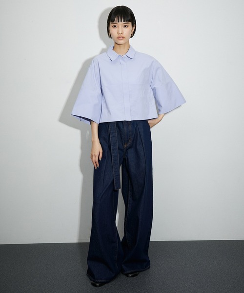 ADAM ET ROPE'（アダムエロペ）の「【サステナブル】ワイドスリーブクロップドシャツ（シャツ/ブラウス・レディース・ホワイト/サックスブルー・FREE）」の8枚目の写真