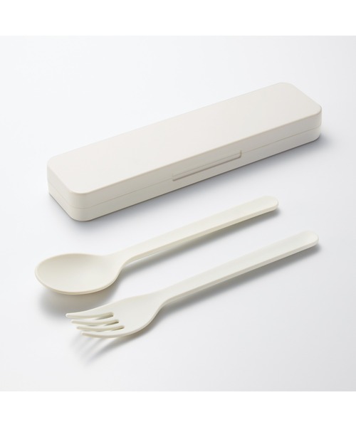 無印良品（ムジルシリョウヒン）の「フォーク＆スプーンセット・白　約幅１８×奥行５×高さ２ｃｍ（カトラリー・メンズ・ホワイト・FREE）」の5枚目の写真