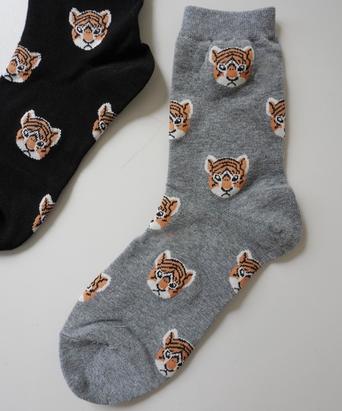 Port(ポート)の「トラ柄 グラフィックデザイン ソックス / クルーソックス(ソックス/靴下・レディース・ピンク/グレー/ブラック/グリーン/アイボリー/グレー系その他/ホワイト系その他/ブラック系その他/レッド/パープル/ブルー/オレンジ/ライム/ベージュ・FREE)」の5枚目の写真