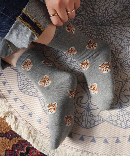Port(ポート)の「トラ柄 グラフィックデザイン ソックス / クルーソックス(ソックス/靴下・レディース・ピンク/グレー/ブラック/グリーン/アイボリー/グレー系その他/ホワイト系その他/ブラック系その他/レッド/パープル/ブルー/オレンジ/ライム/ベージュ・FREE)」の21枚目の写真