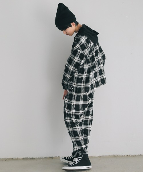 jeans-b（ジーンズベー）の「Jeans-b/ジーンズベー フード付きワイドシャツ（シャツ/ブラウス・キッズ・ブルー/オフホワイト・150cm/160cm/140cm/130cm）」の4枚目の写真