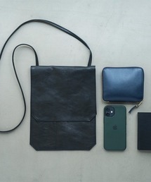 kalsac（カルサック）の「レザーサコッシュ　angle135（ショルダーバッグ）」