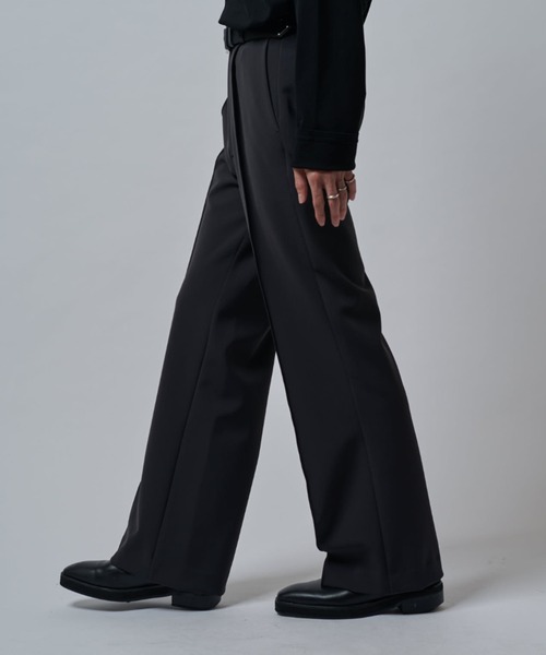 新品タグ付☆ Lui's(ルイス) ワイドレッグフレアパンツ ワイドレッグフレアパンツ（スラックス）｜Lui's（ルイス）の