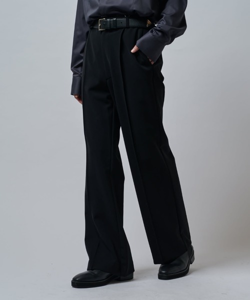 ワイドレッグフレアパンツ（スラックス）｜Lui's（ルイス）の