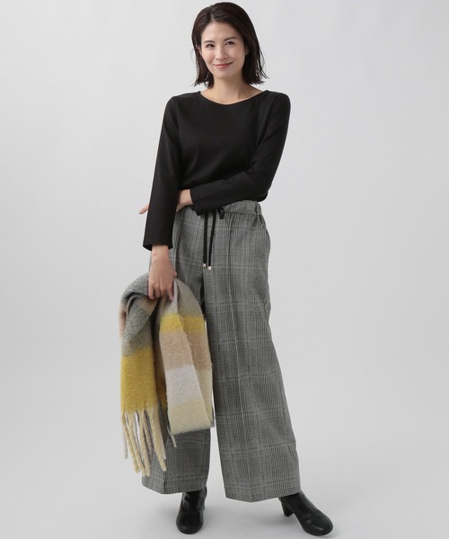 Elura（エルーラ）の「シルケットリブクループルオーバー（Tシャツ/カットソー・レディース・ブラック/ホワイト/ネイビー/ピンクベージュ・LARGE/MEDIUM）」の8枚目の写真