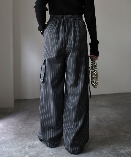 Riberry（リベリー）の「ストライプタックカーゴワイドパンツ（カーゴパンツ・レディース・ピンク/ベージュ/チャコールグレー・MEDIUM）」の7枚目の写真