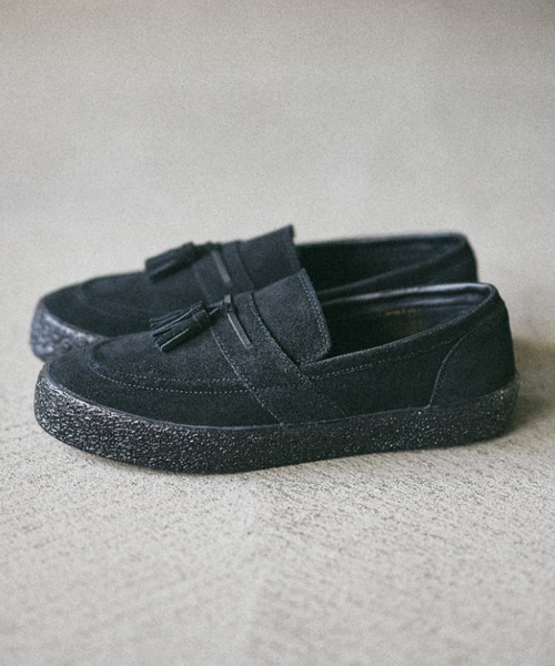 Last Resort AB(ラストリゾート・エービー)の「VM005 SUEDE BLACK/BLACK(スニーカー・メンズ・ブラック・12/5/11/5h/6h/10h/8h/6/8/7h/9h/10/7/9/4h)」の1枚目の写真