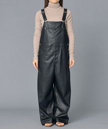 新品未使用 タグ付き BABYLONE バビロン フェイクレザーオーバーオール BABYLONE（バビロン）の「フェイクレザーオーバーオール