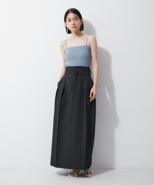 ADAM ET ROPE'（アダムエロペ）の「カップ付きリブニットキャミソール（キャミソール・レディース・ブラック/サックスブルー・FREE）」の5枚目の写真